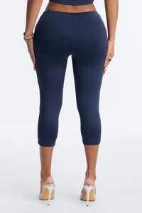 Leggings cortos de cintura alta, color sólido, tejido elástico, para mujer, talla grande, ropa informal, leggings de yoga para mujer - Product Image 3