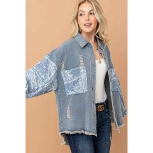 Veste en jean à manches matelassées à imprimé cachemire pour femme de la collection Why - Product Image 5