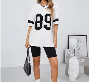 Maillot de football blanc à col en V pour femmes, avec numéro 89, manches trois quarts, coupe ample, vêtements de sport respirants - Product Image 1