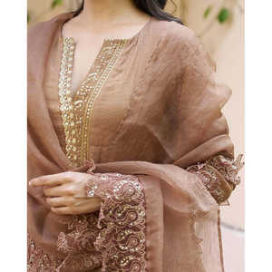 Conjuntos elegantes Dupatta de trabajo con Secuencia de bordado Parte inferior superior de fiesta de diseñador para mujer - Product Image 5