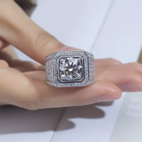 Bague signet pour homme en platine avec diamant rond brillant et diamants latéraux, certifiée IGI, style fiançailles