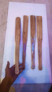 SANIYA HANDICRAFT 23 pulgadas Natural Acacia Zapato de madera Cuerno Mango largo Forma delgada Artesanías de madera hechas a mano - Product Image 6