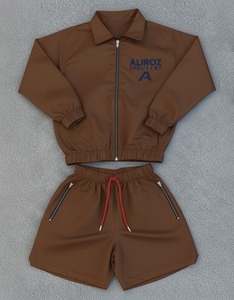 Survêtement coupe-vent imperméable personnalisé avec logo imprimé sur le devant, en polyester/nylon, pour l'entraînement, couleur unie - Product Image 1