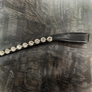 Banda tradicional de cejas de caballo de cristal transparente de 8mm, combinación perfecta con brida de caballo, brida de equitación de cualquier disciplina y equipo de caballo - Product Image 3