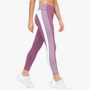 Leggings de yoga de cintura alta de nailon de secado rápido para mujer, pantalones de yoga con efecto levanta glúteos para gimnasio y entrenamiento. - Product Image 1