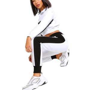 Trajes de sudor de invierno bordados para mujer 2025 sudaderas con capucha y conjuntos de joggers chándal para un ejercicio cómodo - Product Image 4