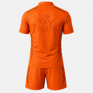 Maillot et short de rugby personnalisés par sublimation, uniforme de rugby conçu avec un matériau polyester respirant pour les clubs et les écoles - Product Image 2