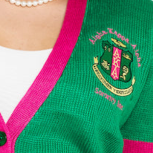 Women's Green Knit <b>Cardigan</b> Long Sleeve Classic Casual Sweater Soft Comfortable Layering Outerwear Elegant Ladies Fashion Wholes - Product Image 5