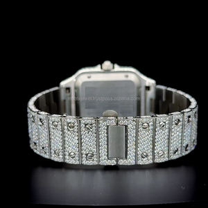 Reloj Automático con Números con Rayas, Dos Tonos en Oro Rosa, Completamente Cubierto de Diamantes Moissanite VVS de 27.5 Quilates - Product Image 4