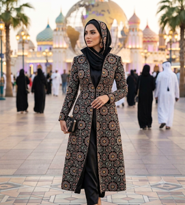 Terciopelo negro tejido con motivo floral circular y patrón de lentejuelas, material base para chaqueta étnica de mujer, lehenga nupcial, abaya. - Product Image 3