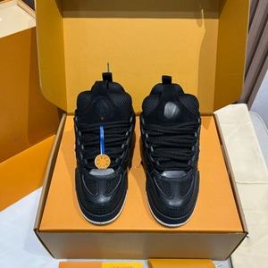 Nuevos zapatos de diseñador de lujo de alta calidad, zapatos deportivos casuales de caña baja, zapatos casuales negros vintage a la moda, zapatos estilo walking. - Product Image 6