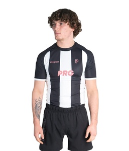 Rashguard BJJ personalizado de alta calidad para hombres poliéster transpirable sublimación impresa protección UV diseño personalizado - Product Image 4