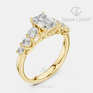 Bague de fiançailles en or blanc 14 carats avec diamant de laboratoire de 1,005 carats, taille émeraude, pierres latérales, bague de mariée, certifiée IGI, bijoux fins pour femmes - Product Image 6
