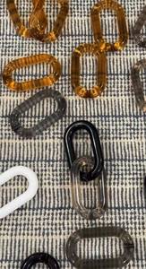 Chaînes en résine transparente écologique de haute qualité, faites à la main, colorées, pour décoration murale, projets DIY, ange artistique - Product Image 2