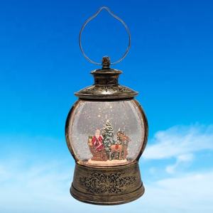 Lanterne de table créative en plastique doré antique avec lumière LED chaude pour Noël et le Nouvel An – Décoration d'intérieur style cottage - Product Image 1