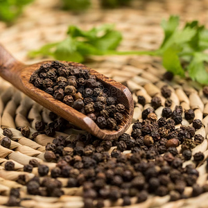 Pimienta Negra en Polvo Granulada de la Mejor Calidad al Mejor Precio, Pimienta Negra Triturada 550GL, Condimento Premium para Carne de Res - Product Image 1