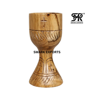 Calice d'église en bois sculpté à la main, coupe de communion chrétienne, calice sacré, gobelet d'autel, finition polie, luxe moderne - Product Image 3