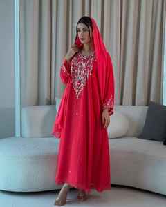 Ensemble 2 pièces de luxe écologique pour femmes musulmanes, modeste, simple, en mousseline unie, perlé, style kaftan, longueur ras du sol, coupe trapèze, manches longues - Product Image 4