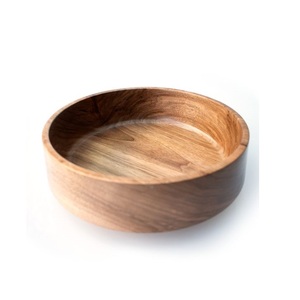 Bol en bois naturel fait main par un artisan, design classique, écologique et durable pour servir des salades, des fruits et du pain à la maison - Product Image 1