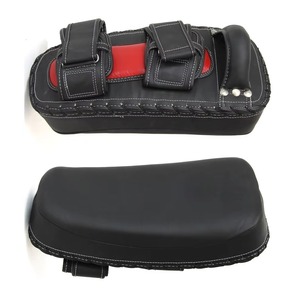 Almohadillas Tailandesas Hechas a Medida de Súper Calidad, Precios al por Mayor, Almohadillas de Kick Boxing Hechas con Cuero Genuino, Almohadillas de Muay Thai - Product Image 5
