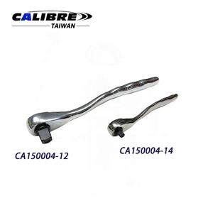 Trinquete Ergonómico de Cabeza Mini de 72 Dientes con Vaso de 1/4", 3/8" o 1/2" de TAIWAN CALIBRE - Product Image 2