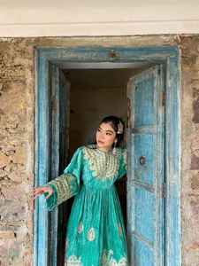 Robe traditionnelle afghane pour femmes, nouveau style, robes Pathani pour femmes, tenue de soirée, mariage, respirante, 100% soie, vintage, longueur genou - Product Image 3