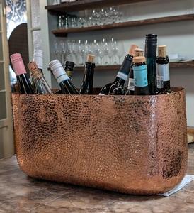 Seau à glace classique en métal finition argentée, idéal pour le refroidissement du champagne et du vin, décoration de table et mise en scène d'événements de luxe, provenance Inde - Product Image 4