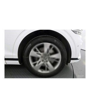 Genesis GV70 2024 2.5T Gasolina AWD 46,959 km Automático Volante a la Izquierda Asientos de Cuero Cámara Trasera Modelo 2024 con 46,959 km - Product Image 5