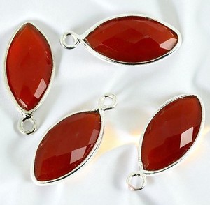 8x16 MM <b>Red</b> Onyx Marquise Pendant 925 Silver Bezel Charm Handmade Wholesale - Product Image 1