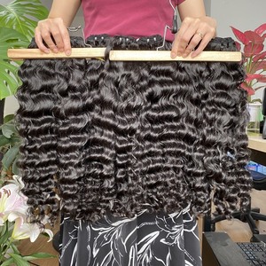 Vente en gros de 100% mèches de cheveux humains bruts alignés sur les cuticules Double trame étirée Super Double extrémités étirées ruban de vague naturelle profonde lâche - Product Image 3