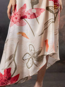 Vestido Midi sin Mangas Hecho a Mano para Mujer, Vestido de Fiesta y Noche con Estampado Floral de Gasa Ecológica y Cintura Natural, 100% Poliéster, 500 Gramos - Product Image 2