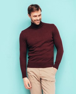 Pull en laine tricoté à col roulé oversize pour homme, couleur unie, décontracté, pour l'hiver, vêtement écologique teint - Product Image 1