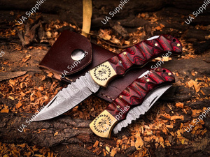 Couteau de camping pliant artisanal en acier Damas de qualité industrielle, pointe de rasoir, tranchant, manche en bois Pakka et laiton, OEM - Product Image 6