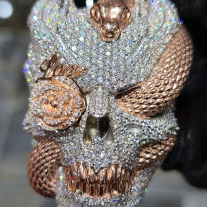 Colgante de Calavera de Plata 925 con Moissanita, Chapado en Oro, Microincrustaciones, Corte Brillante Redondo, Joyería Hip Hop - Product Image 6