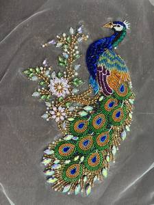 Applique brodée main paon perlée à coudre avec strass en cristal et fleurs pour vêtements, toile et tissu maillé - Product Image 2