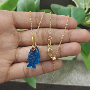 Colgante de Pez de Labradorita, Jade, Cristal de Cuarzo y Circonita Cúbica, Chapado en Oro de 18K sobre Latón, Collar Único, Moderno y Minimalista para Fiesta, Regalo para Ella - Product Image 5