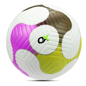 Ballon de football de taille officielle 5 en cuir PU souple de haute qualité, personnalisé, à liaison thermique haute résistance pour l'entraînement en extérieur, à bas prix - Product Image 6