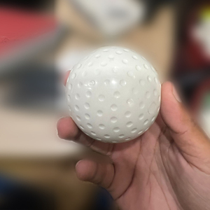 Pelotas de hockey con hoyuelos súper resistentes para práctica y entrenamiento, venta directa de fábrica para jugadores de hockey sobre césped, venta al por mayor. - Product Image 1
