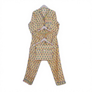 Ensemble de pyjama d'été élégant pour femmes en coton 100% pur à fleurs, vêtements de nuit à séchage rapide, robe de détente, vêtements de nuit - Product Image 1