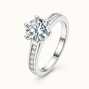 Anillo de compromiso con diamante de corte redondo de 0.50 CTW |   Anillo Solitario de Oro Blanco de 14K |   Anillo Clásico con Engaste de Piedras para Mujer, Joyería Fina - Product Image 1