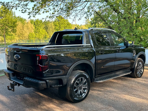 Ford Ranger Wildtrak 30 E 4WD Camioneta Doble Cabina Turbo Diésel Automática con Volante a la Izquierda, Calidad de Exportación - Product Image 6