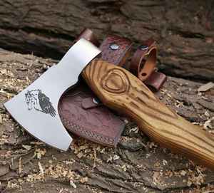Hache de qualité supérieure avec lame en acier au carbone et manche en bois de frêne, outil de fendage de qualité DIY, hache en acier au carbone à vendre - Product Image 5