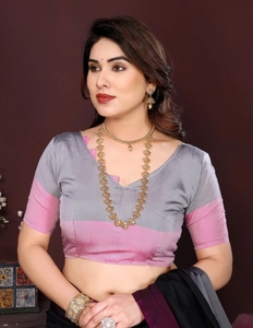 Sari en coton et soie Banarasi rayé uni KV International - Réversible, séchage rapide, sans plis, idéal pour les mariages d'automne - Product Image 4