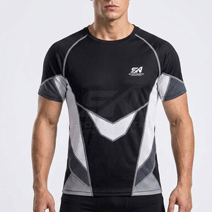 T-shirt de sport confortable pour homme avec tissu anti-humidité, adapté à l'entraînement, aux exercices et aux courses en plein air. - Product Image 3