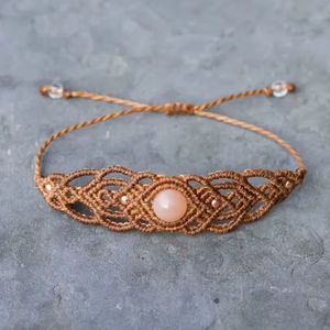 Pulsera de Macramé Hecha a Mano con Cuentas de Piedra Melocotón Natural, Pulsera Ajustable de Cordón de Algodón Estilo Boho para Mujer - Product Image 1