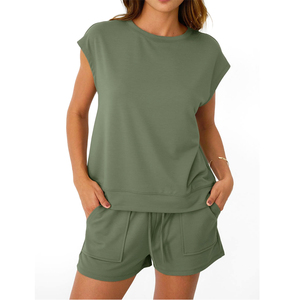 ชุดเซ็ตเสื้อยืดและกางเกงขาสั้นสองชิ้นคุณภาพสูงสำหรับผู้หญิง แบบสั่งทำพิเศษ แห้งเร็ว พร้อมโลโก้สั่งทำ - Product Image 5