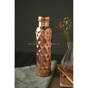 Botella de cobre de Moradabad con taza, utensilios de cocina y de mesa, botellas de agua de cobre puro disponibles a un precio asequible - Product Image 6