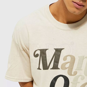 Camiseta Casual de Tela Suave y Cómoda con Estampado Puff, Estampado en Relieve de Alta Calidad, Algodón Premium, Estilo Diario para Hombre - Product Image 4