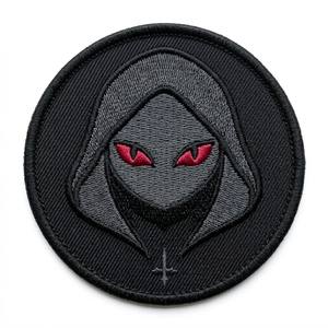 Parches bordados a máquina termoadhesivos personalizados con diseño de Círculo de Ojos Rojos del Ceñado Guardián, insignias y parches para ropa, venta al por mayor para chaquetas de motociclista - Product Image 1