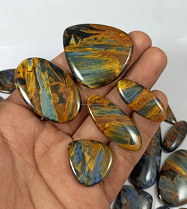 Vente en gros de pierres précieuses naturelles en vrac, faites à la main, de formes variées, en Pietersite, Cabochon, Quartz et Agate, pour la fabrication de bijoux en argent - Product Image 5
